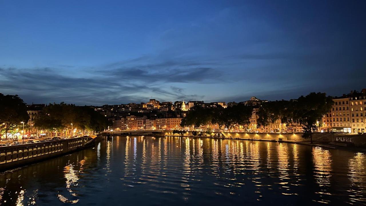 Berges Du Rhone/ Chambre Avec Balcon Lyon Exterior photo
